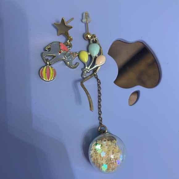 Earrings - Picture 5 of 5